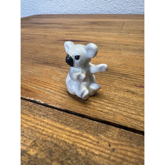 Vintage Bug House Miniature Koala Figurine Bone China Trinket Original Sticker - Picture 5 of 5
